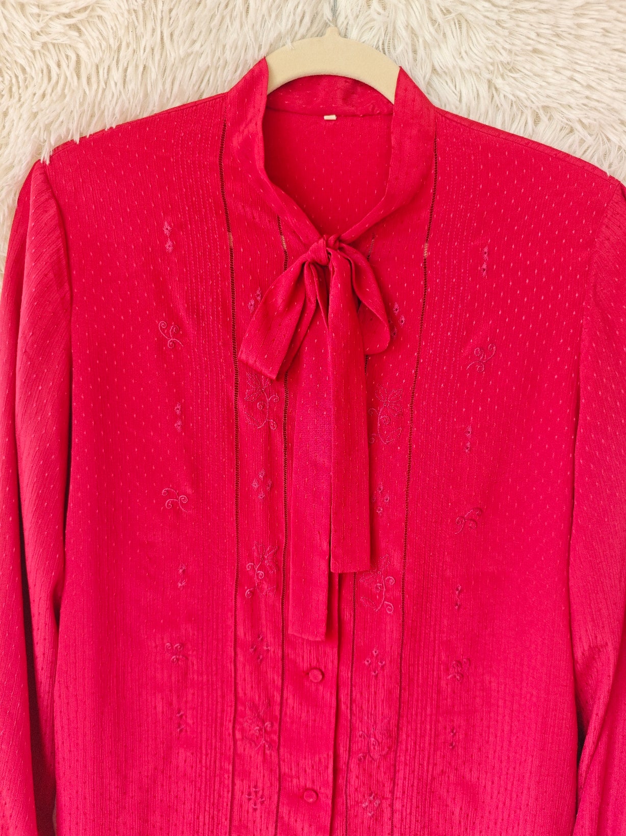 Camicia fiocco rosso