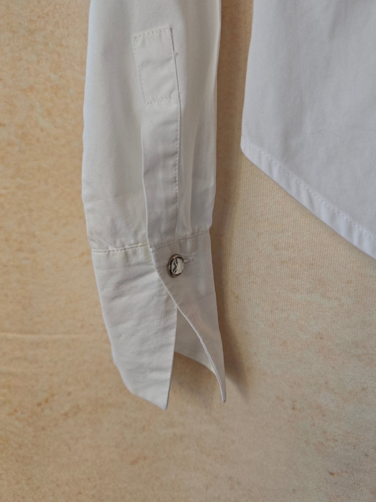 Camicia collo a punta larga