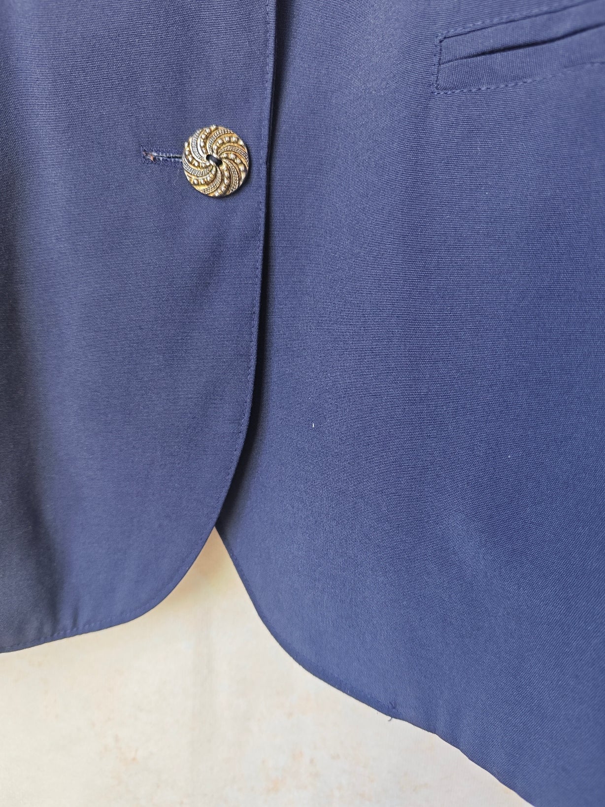 Blazer navy bottoni gioiello