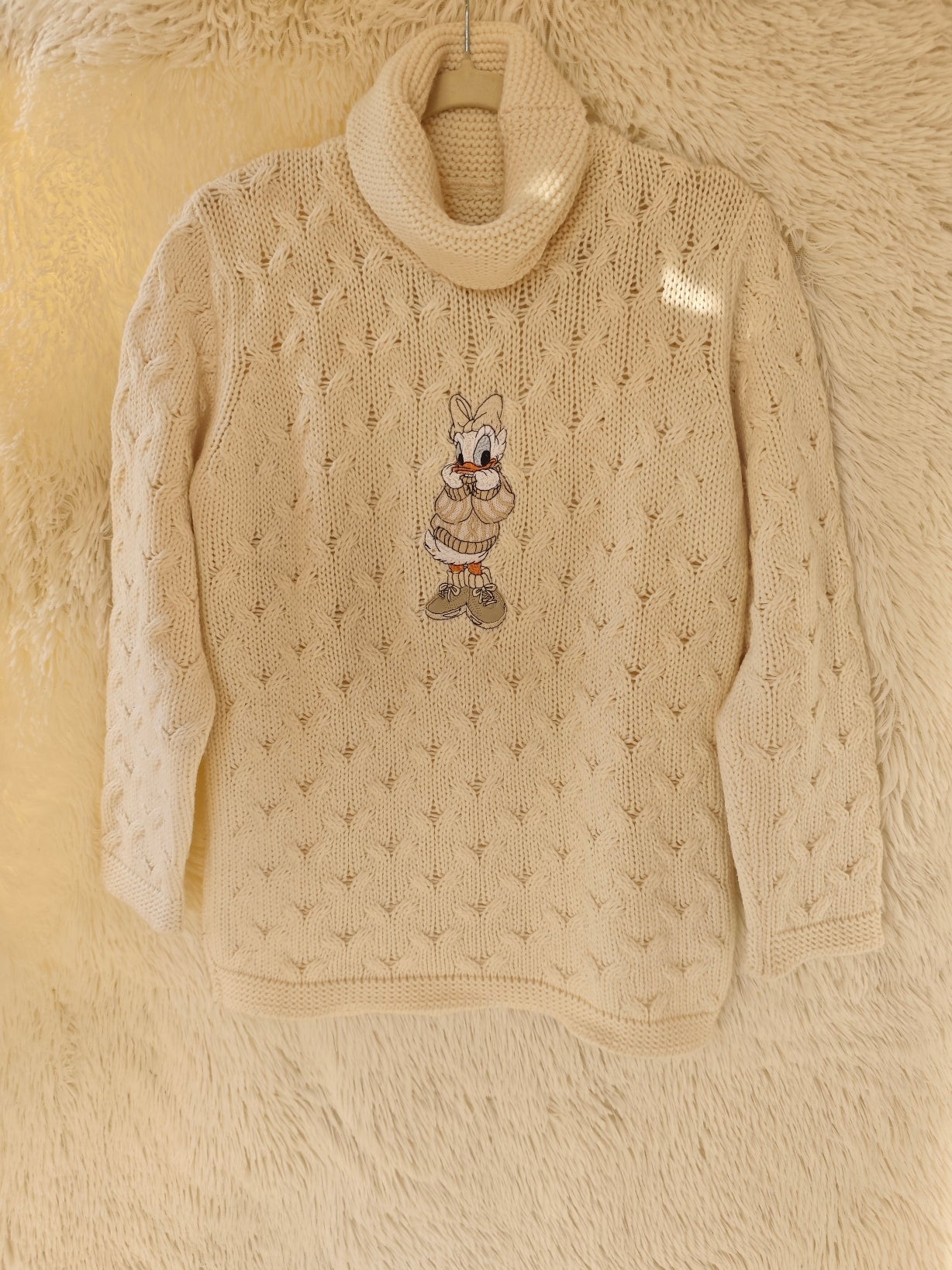 Pull Daisy Duck
