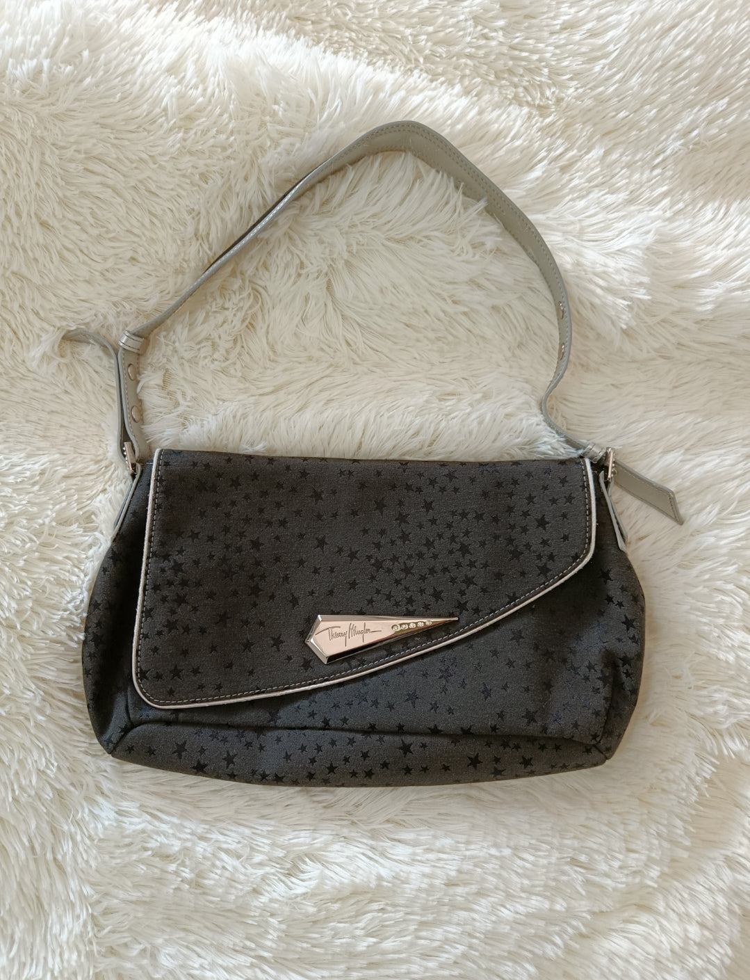 Thierry Mugler baguette