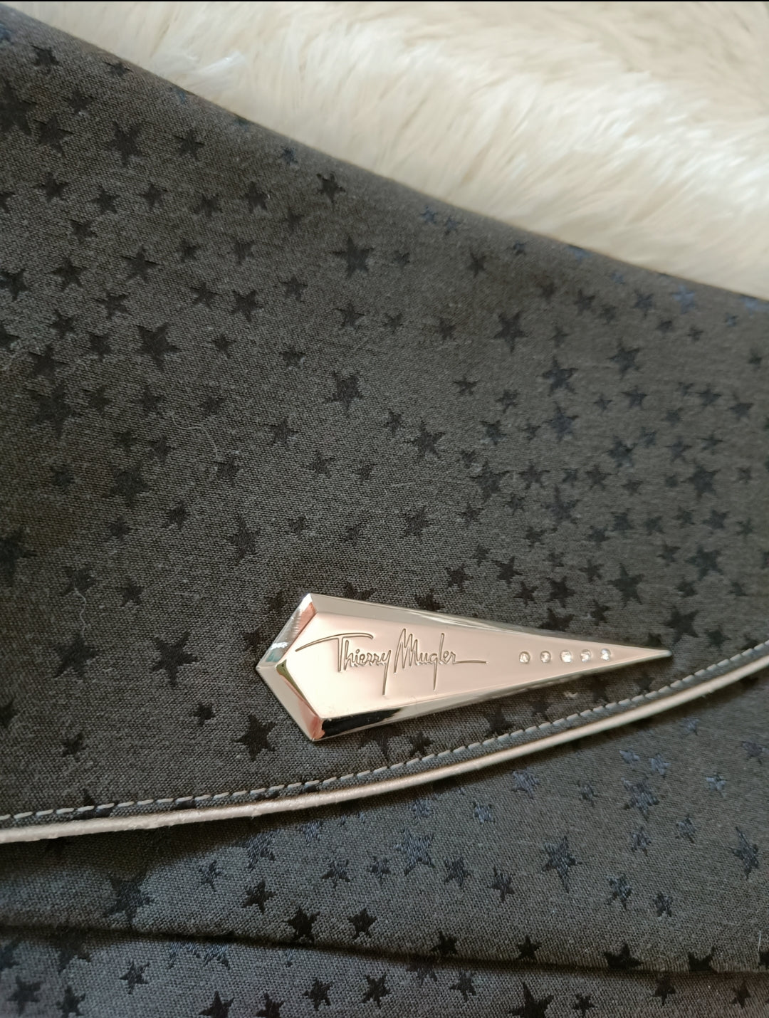 Thierry Mugler baguette