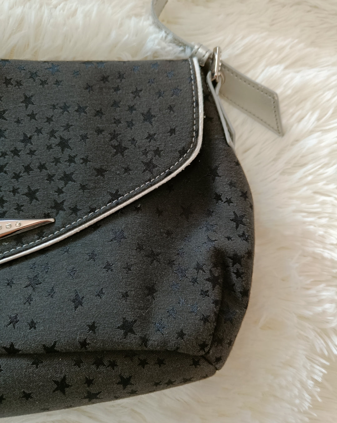 Thierry Mugler baguette