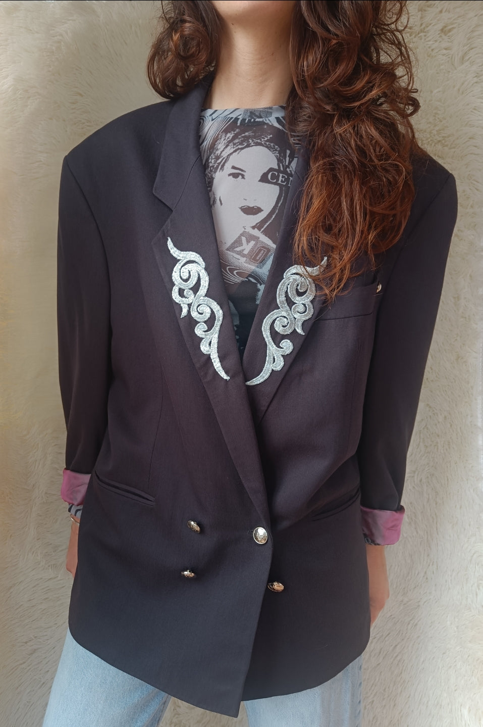 Blazer Vintage Upcycling porpora con Dettagli Gioiello