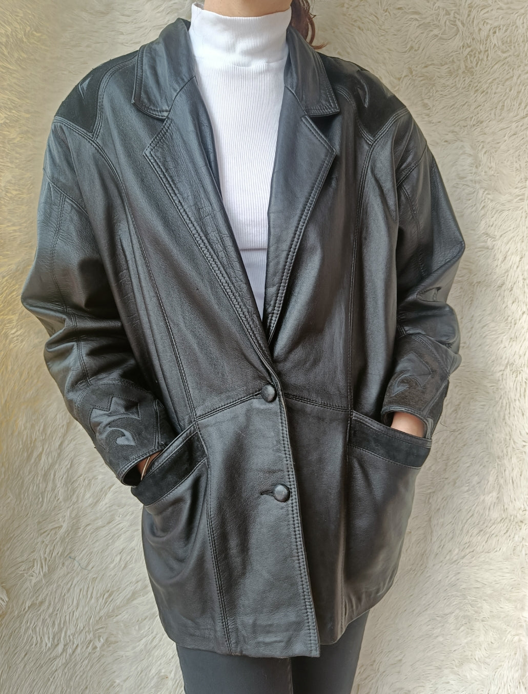 Giacca in pelle con inserti camoscio