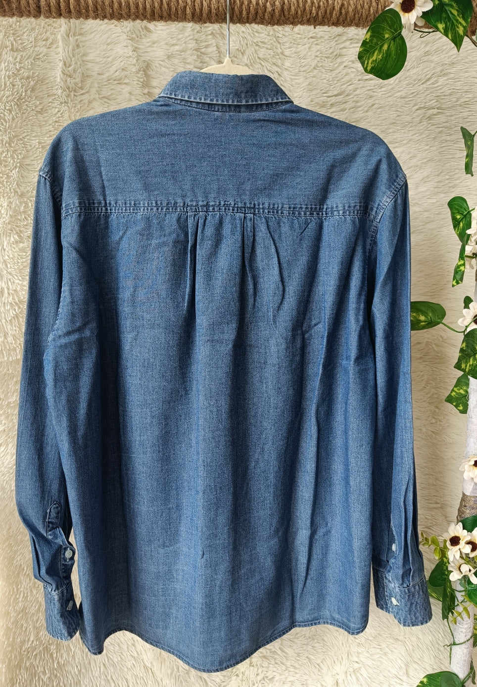 Camicia in denim con ricamo Looney Tunes