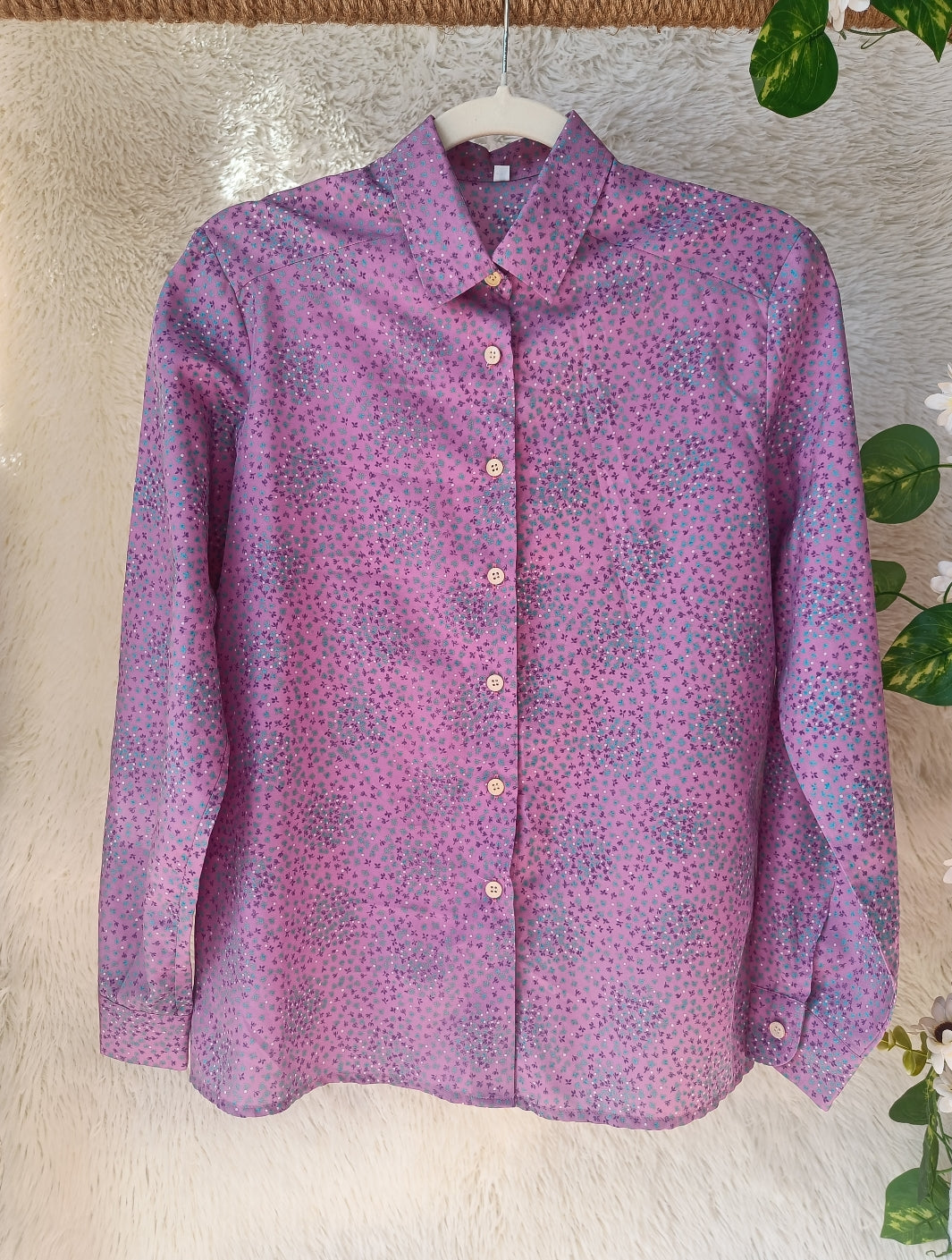 Camicia lilla fiorellini