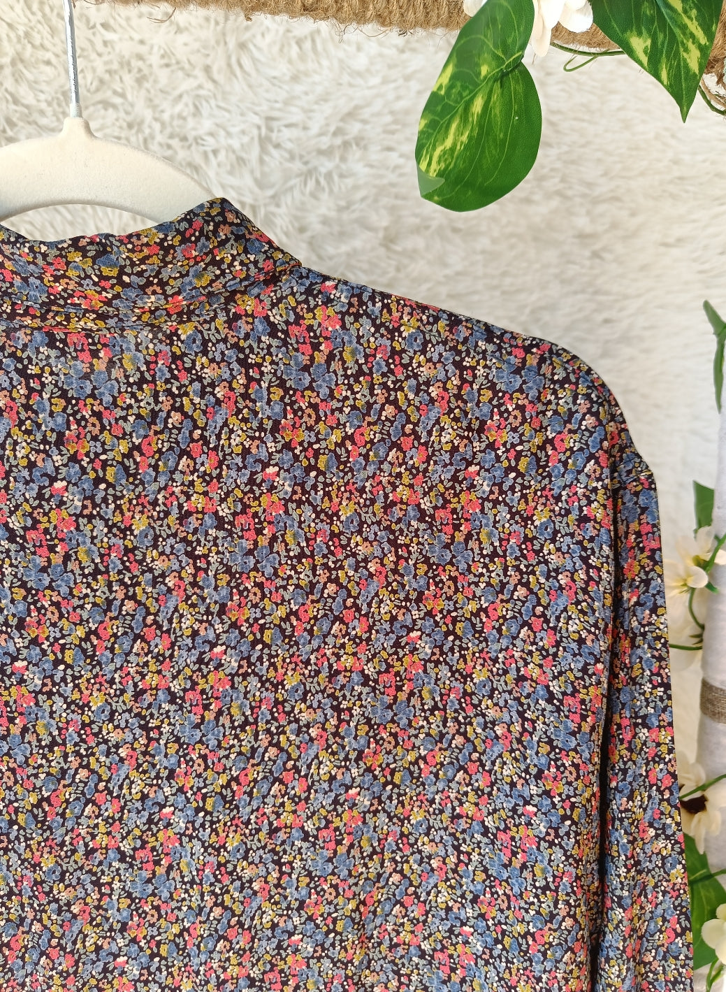 Camicia floreale vivace