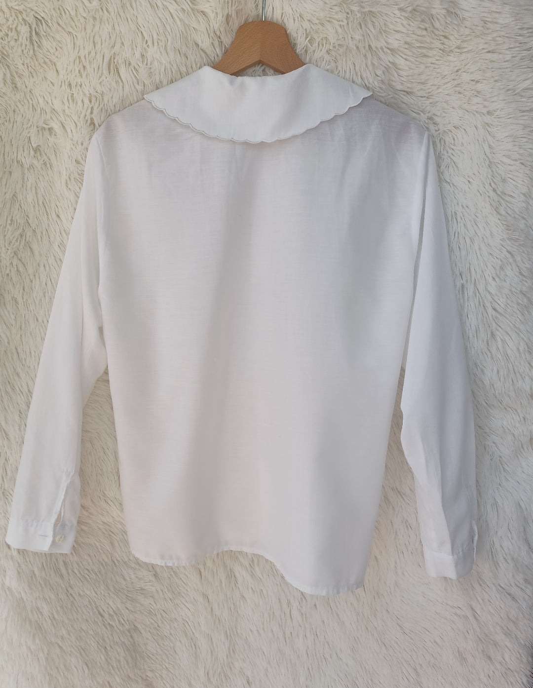 Camicia in cotone con colletto ricamato
