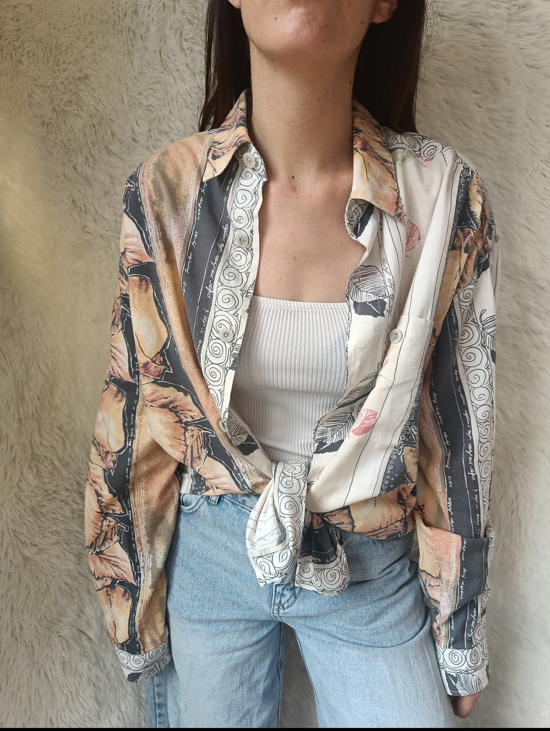 Camicia over con texture astratta