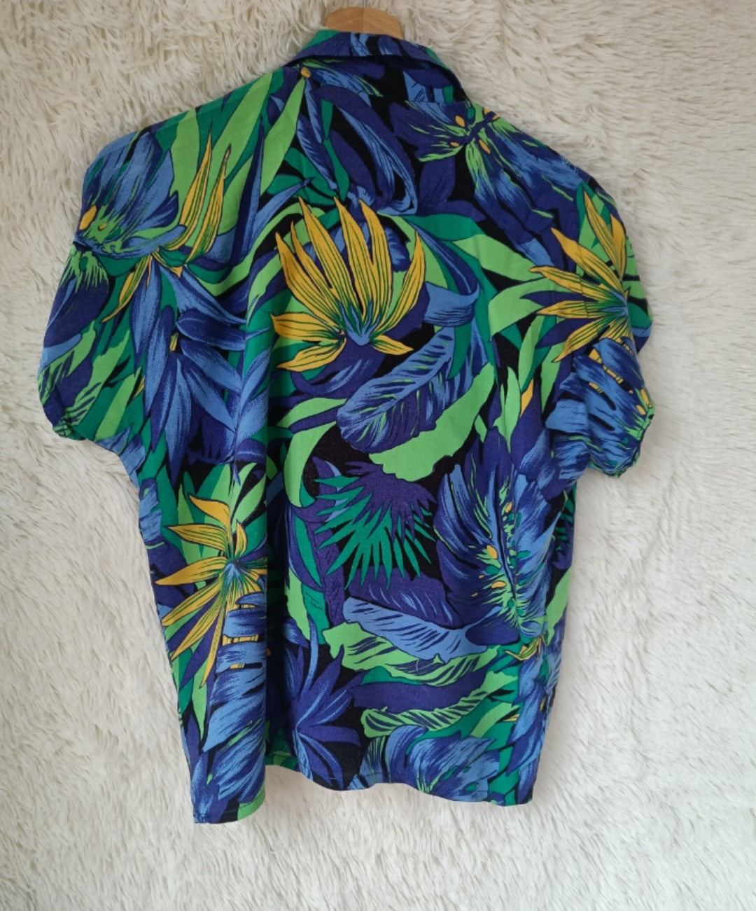 Camicia tropicale