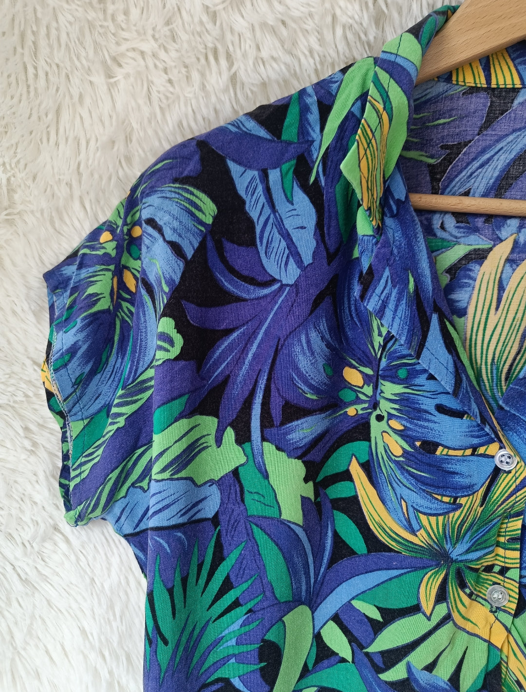 Camicia tropicale