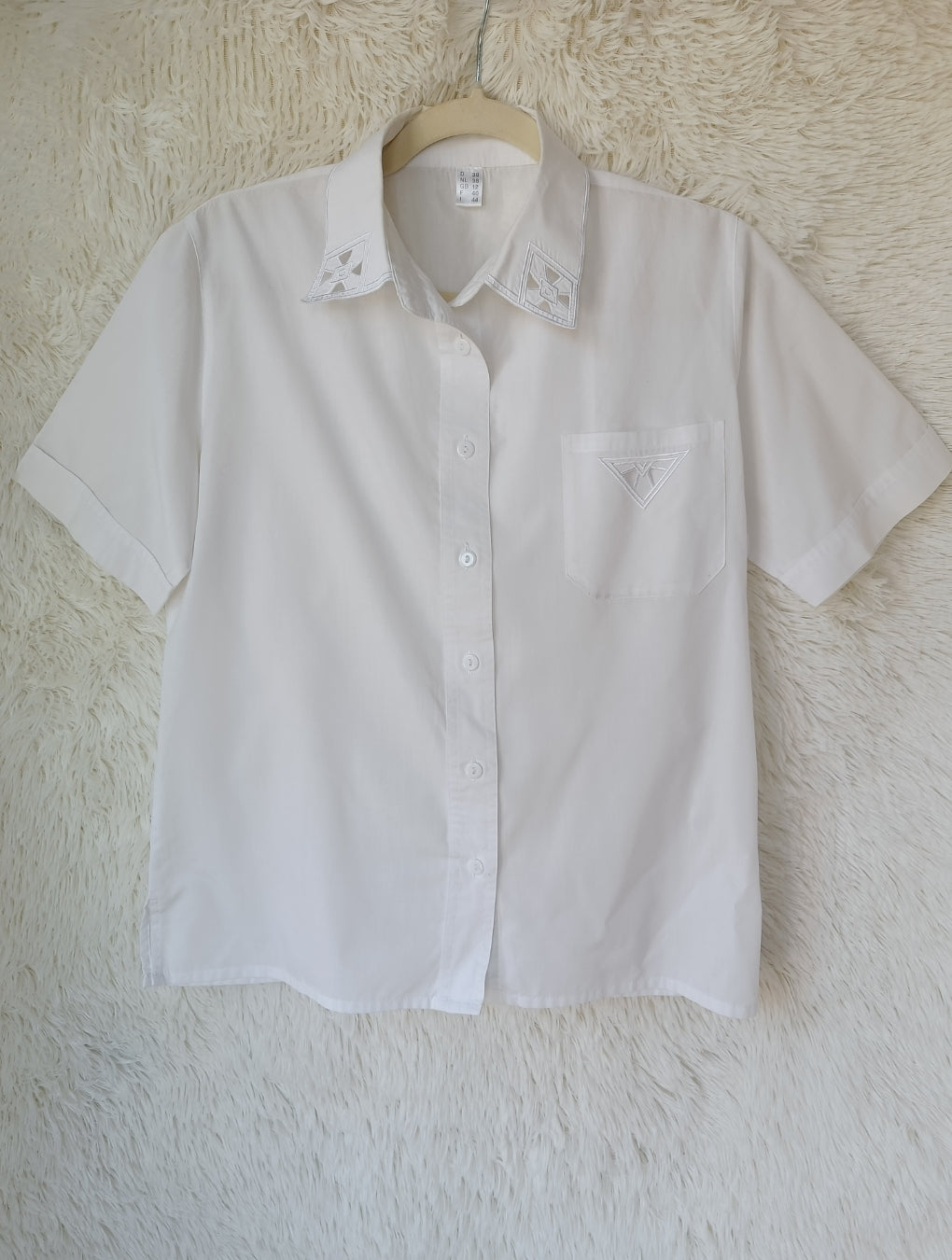 Camicia ricami geometrici