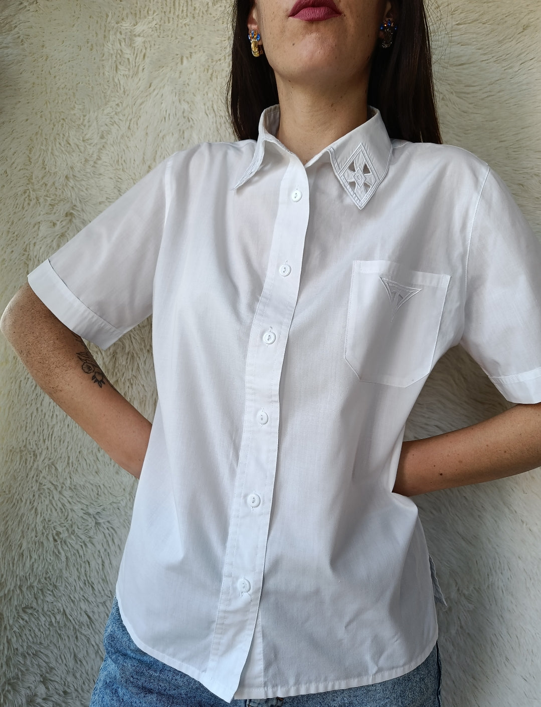 Camicia ricami geometrici