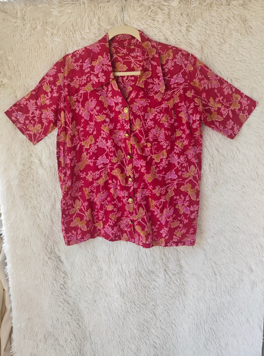 Camicia sartoriale con stampa farfalle