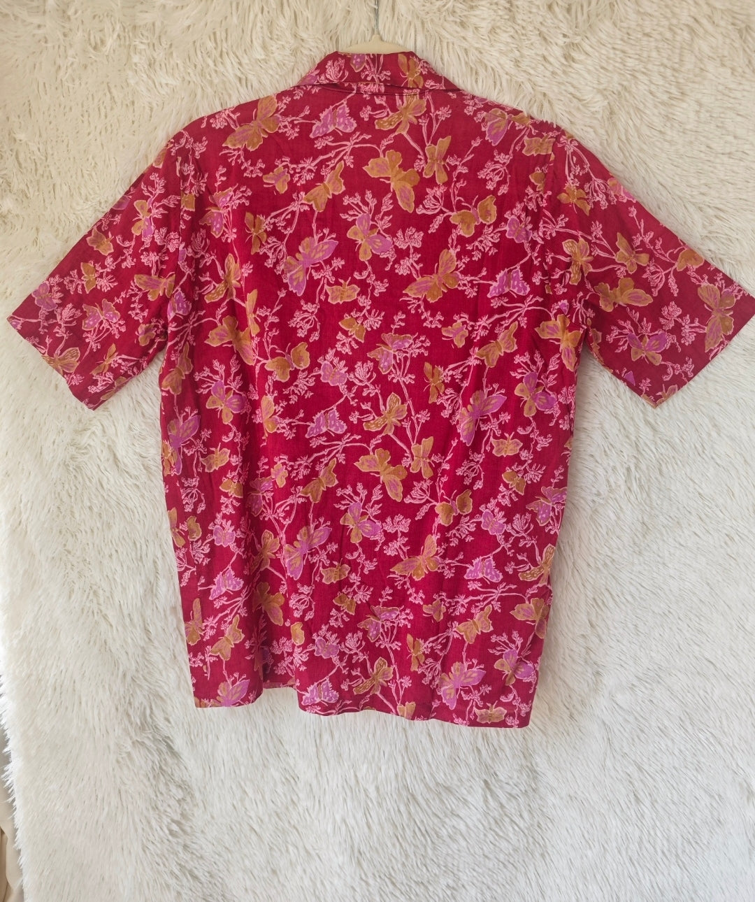Camicia sartoriale con stampa farfalle