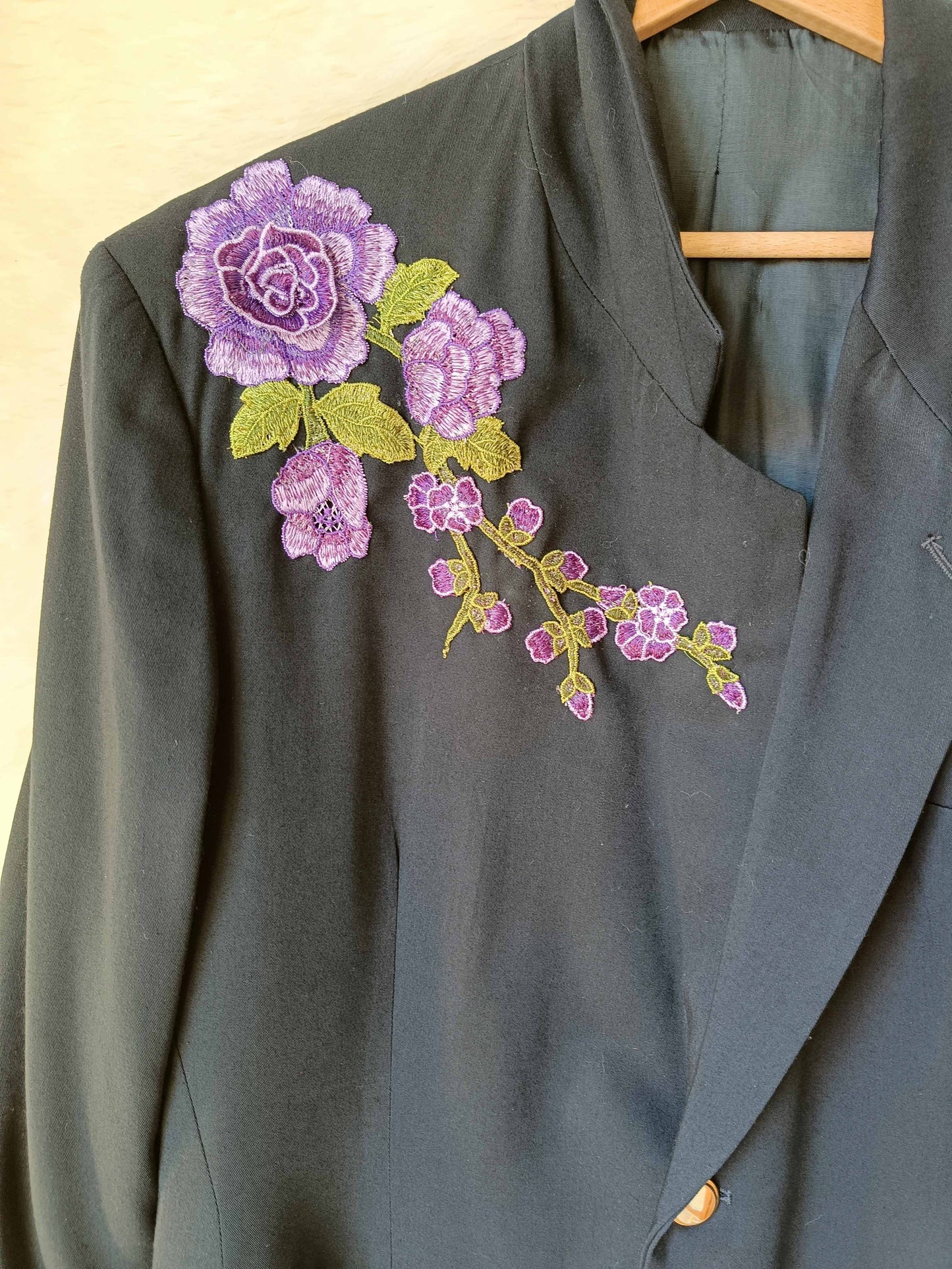 blazer ricamo floreale