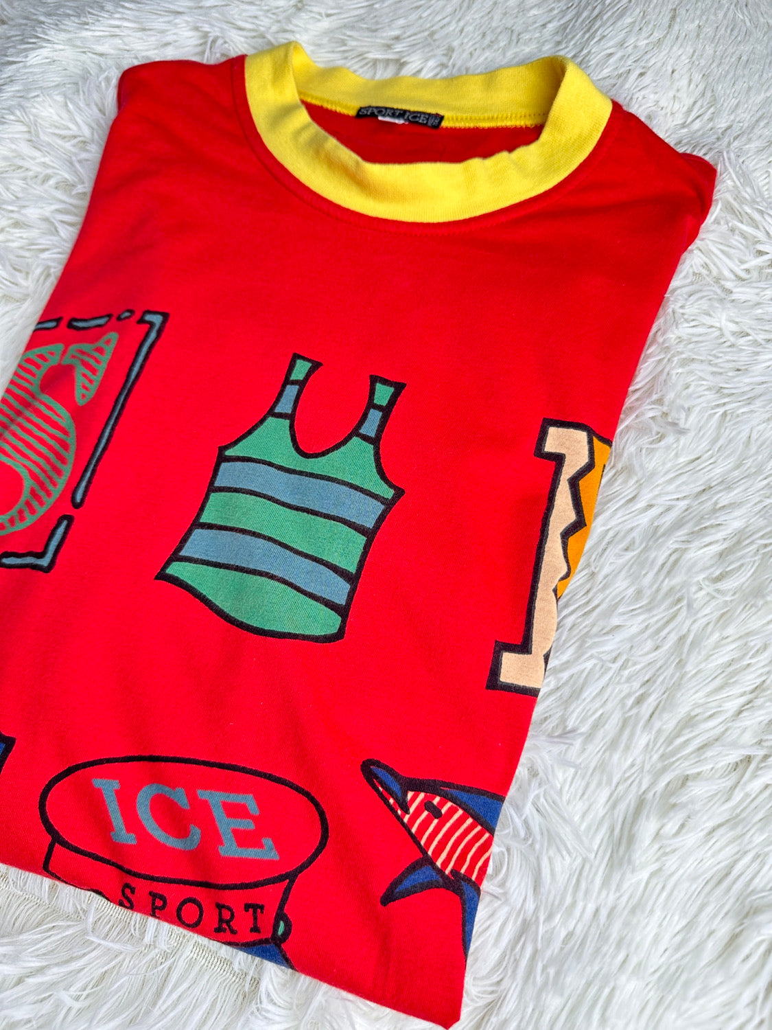 T-shirt iceberg