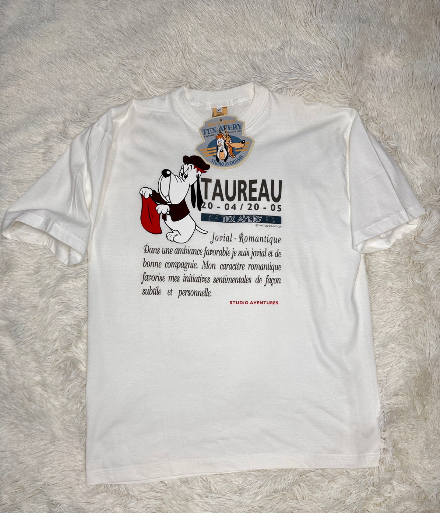 T-shirt droopy