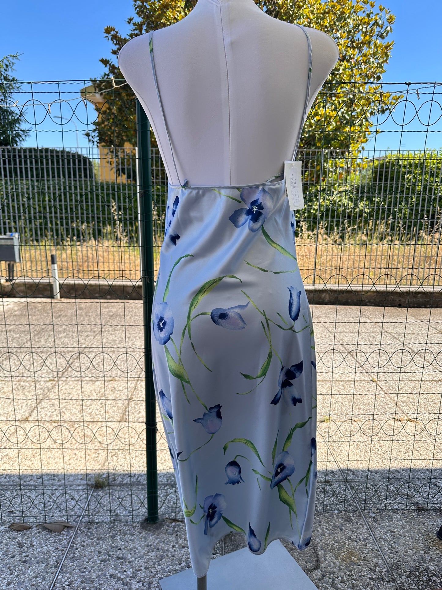 Slip dress midi a stampa floreale blu