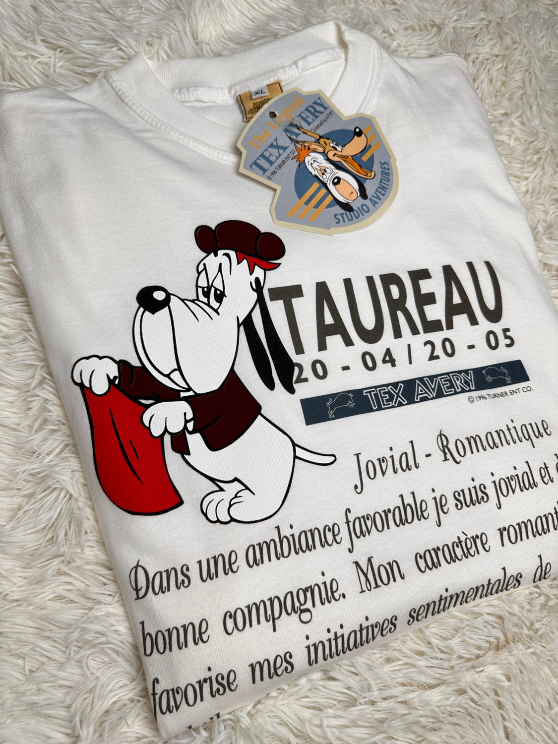 T-shirt droopy