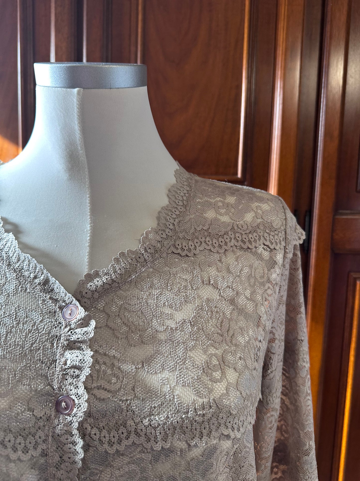 Lace cardigan sabbia