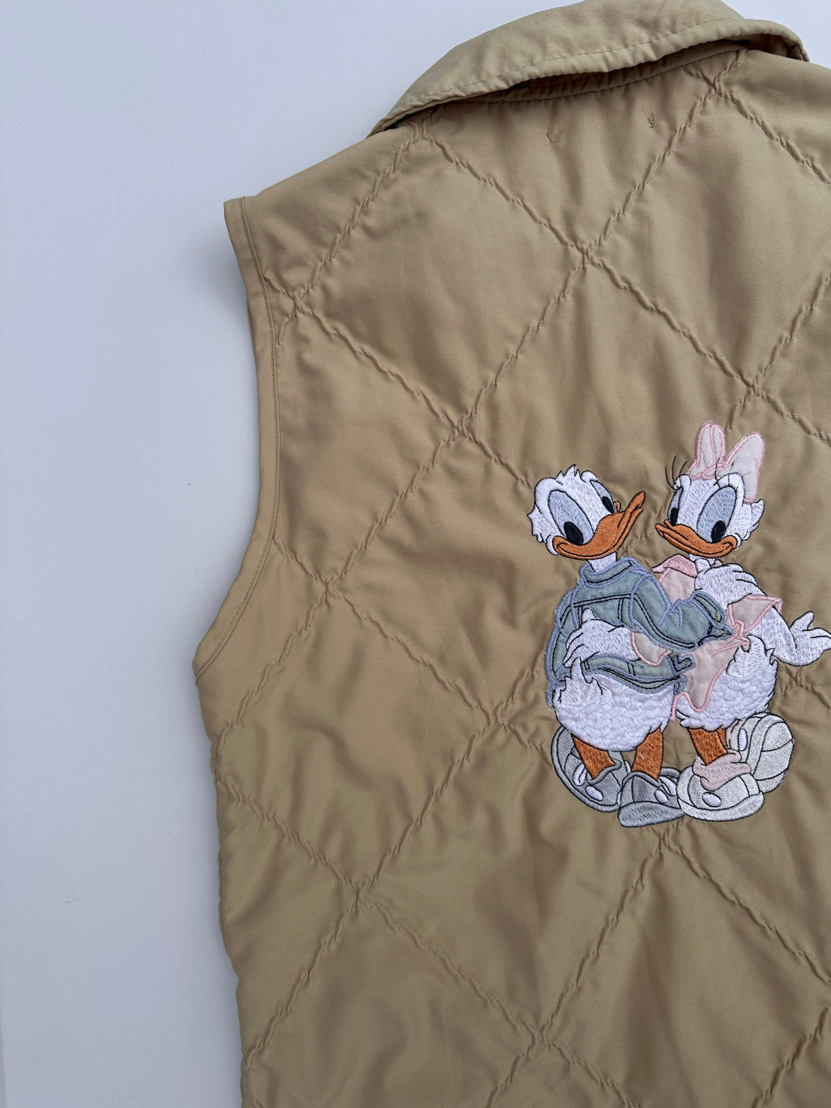 Gilet Georgya Studio con ricamo Paperino & Paperina