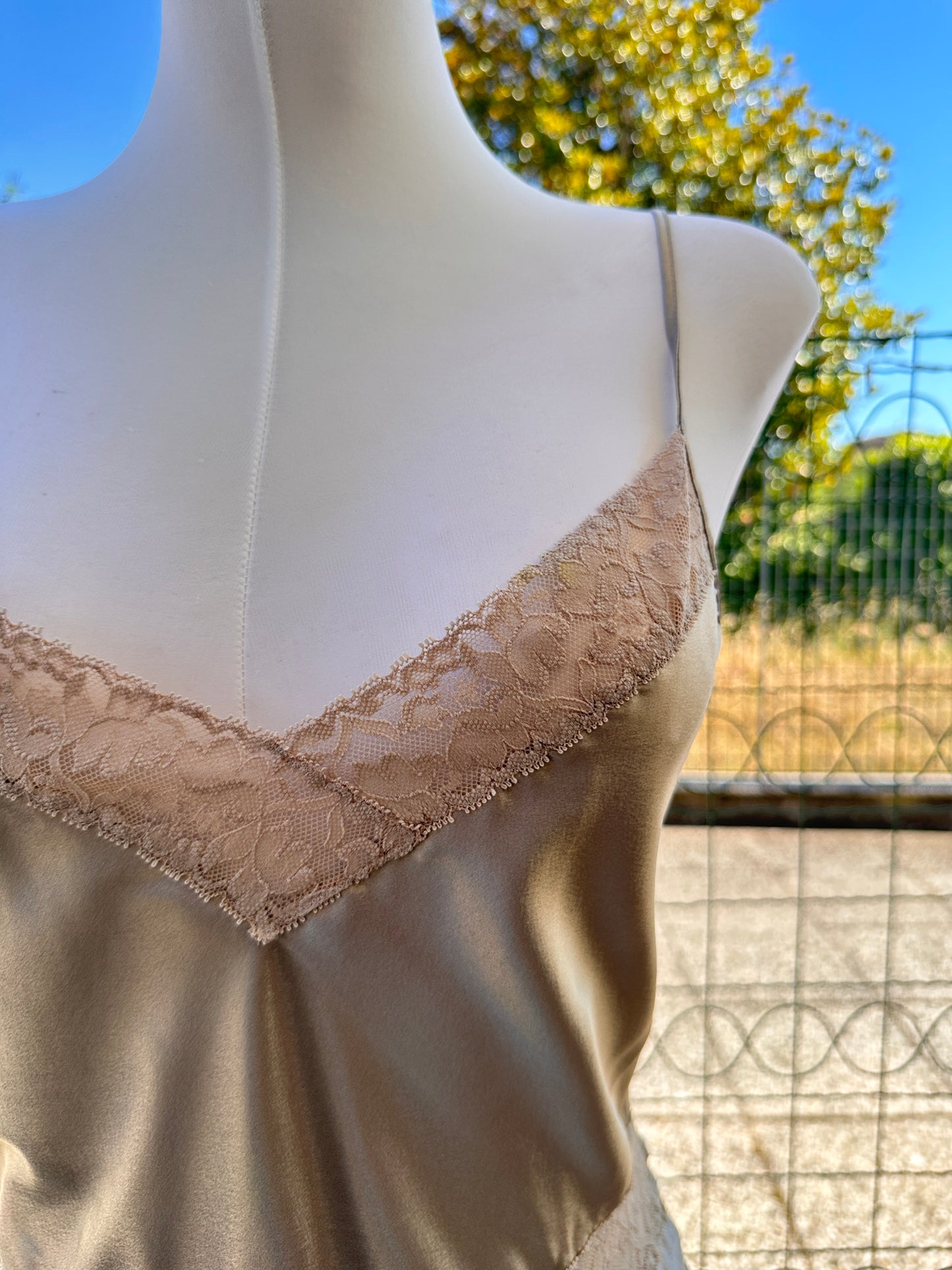 Body pizzo champagne