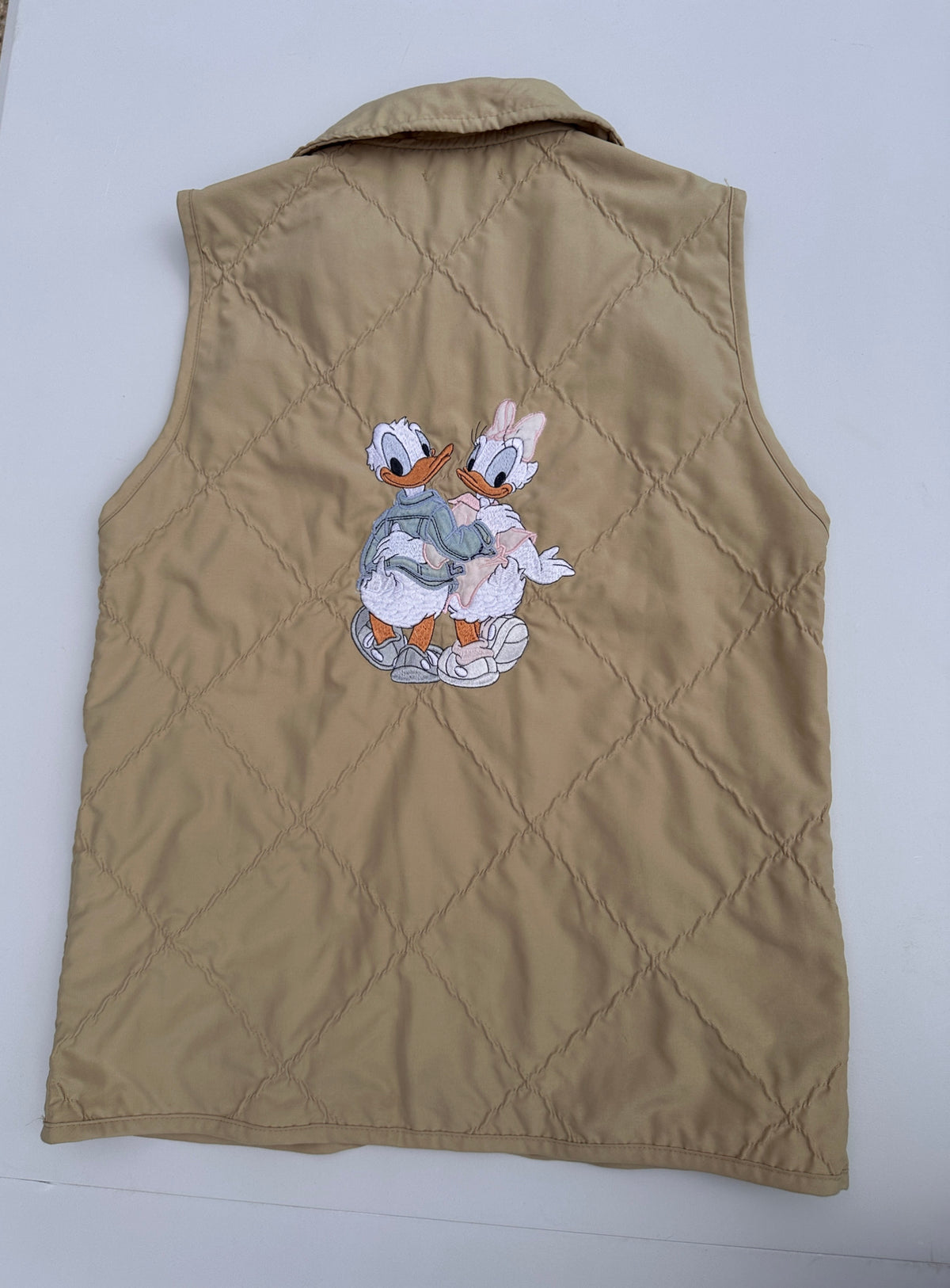 Gilet Georgya Studio con ricamo Paperino & Paperina