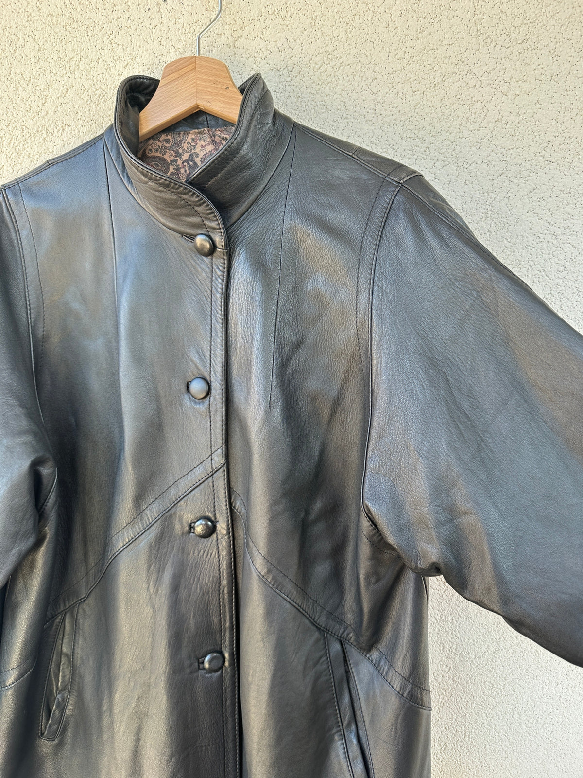 Giacca in pelle con collo alla coreana