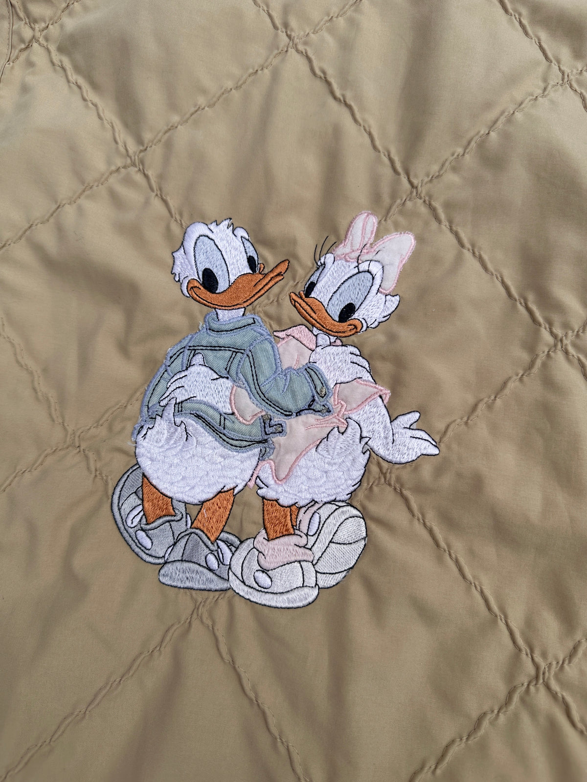 Gilet Georgya Studio con ricamo Paperino & Paperina