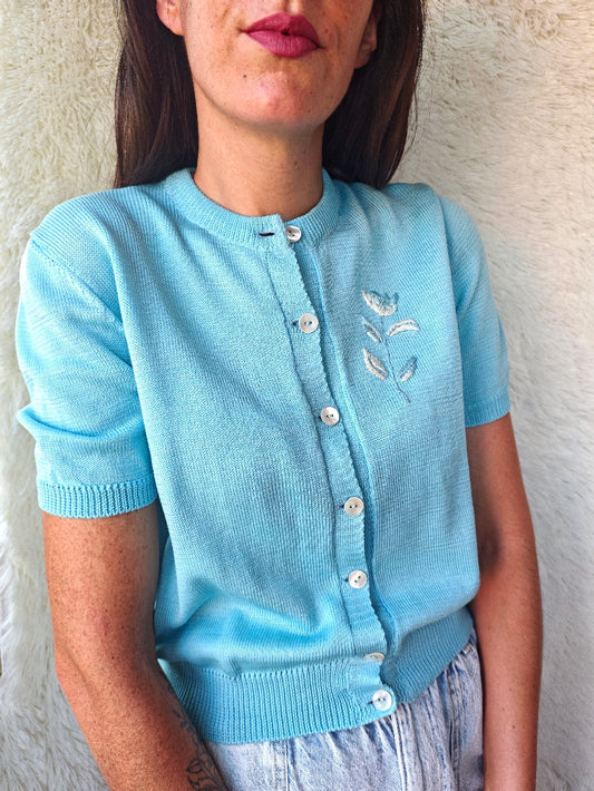 Cardigan celeste ricamato