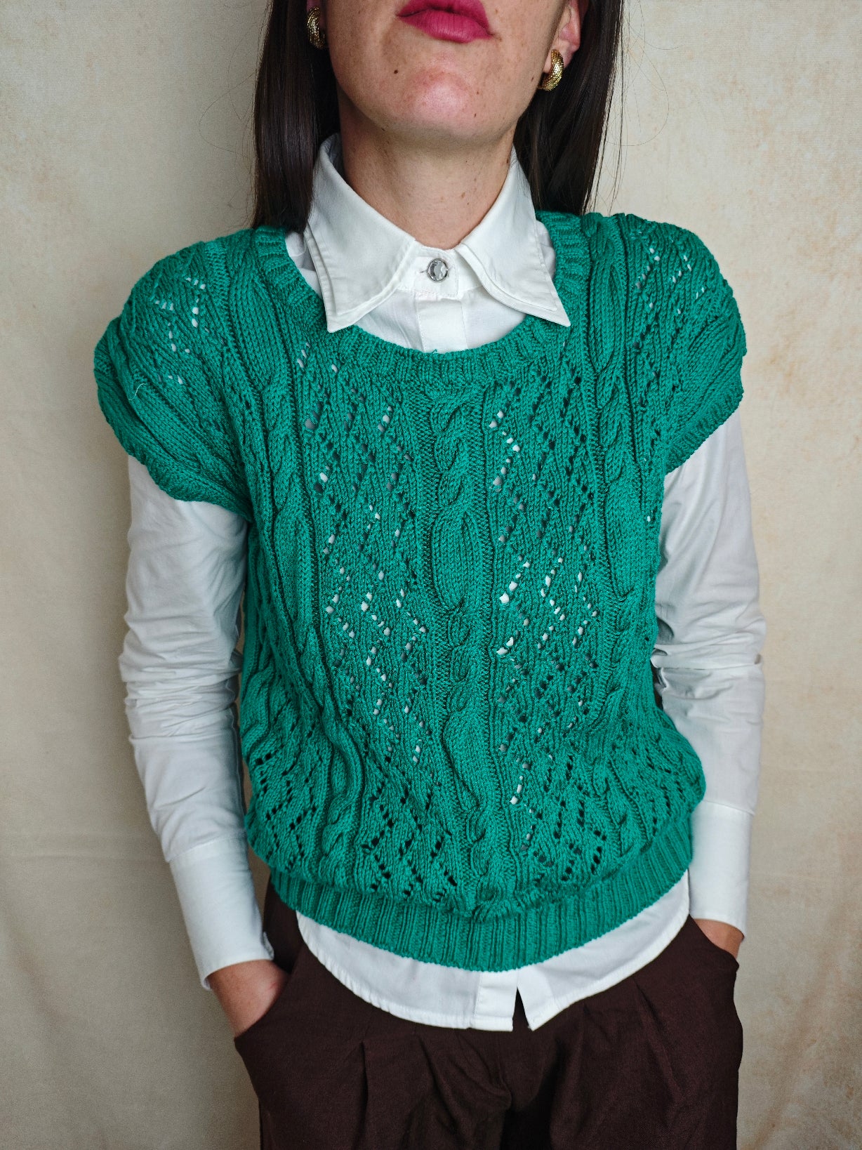 Maglioncino smanicato verde