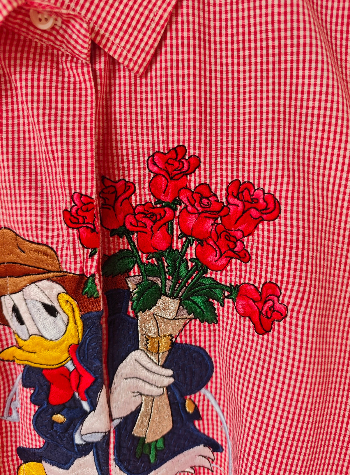 Camicia Paperino con Mazzo di Rose