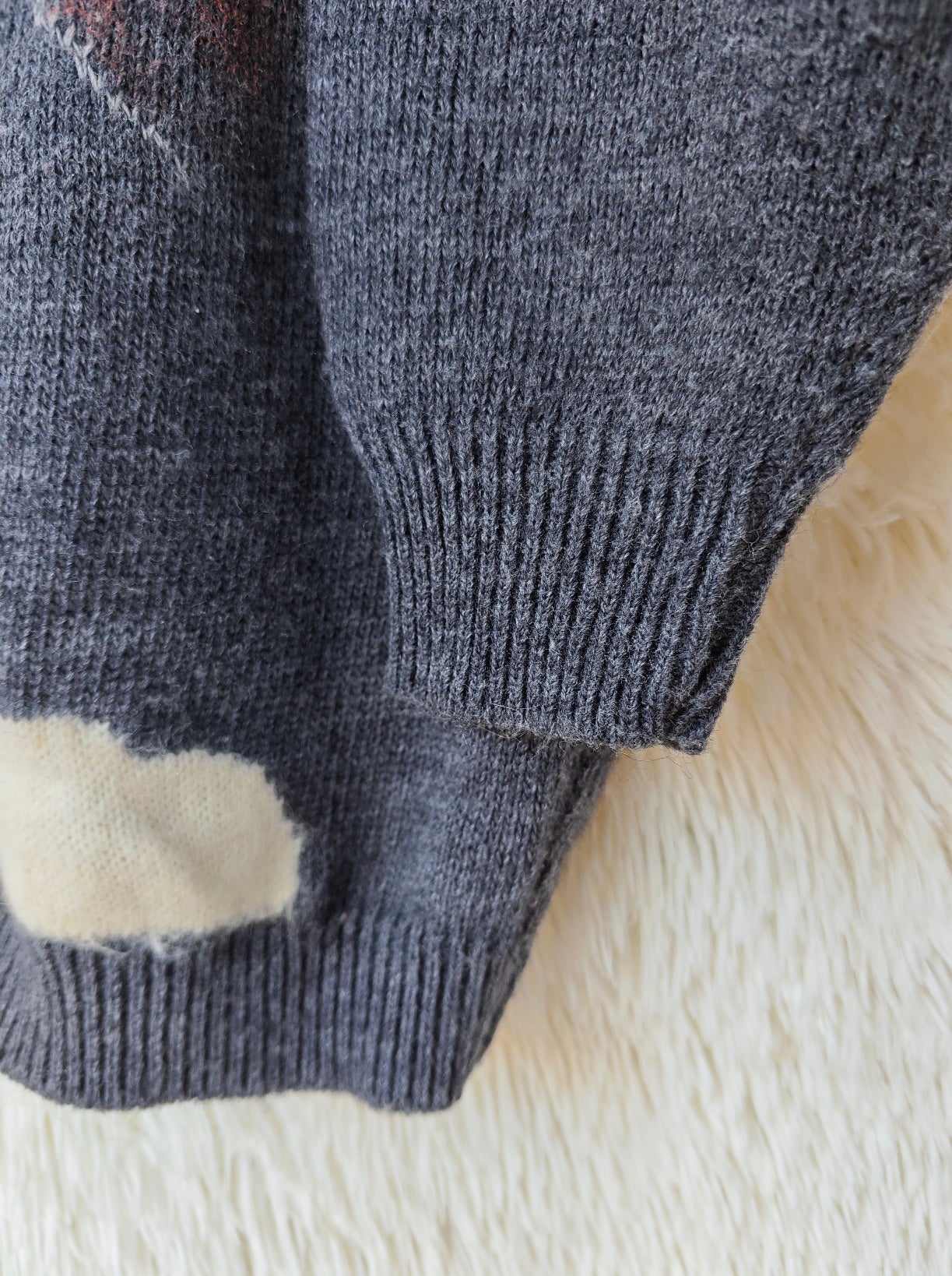 Pull inspired by Jiminy Cricket