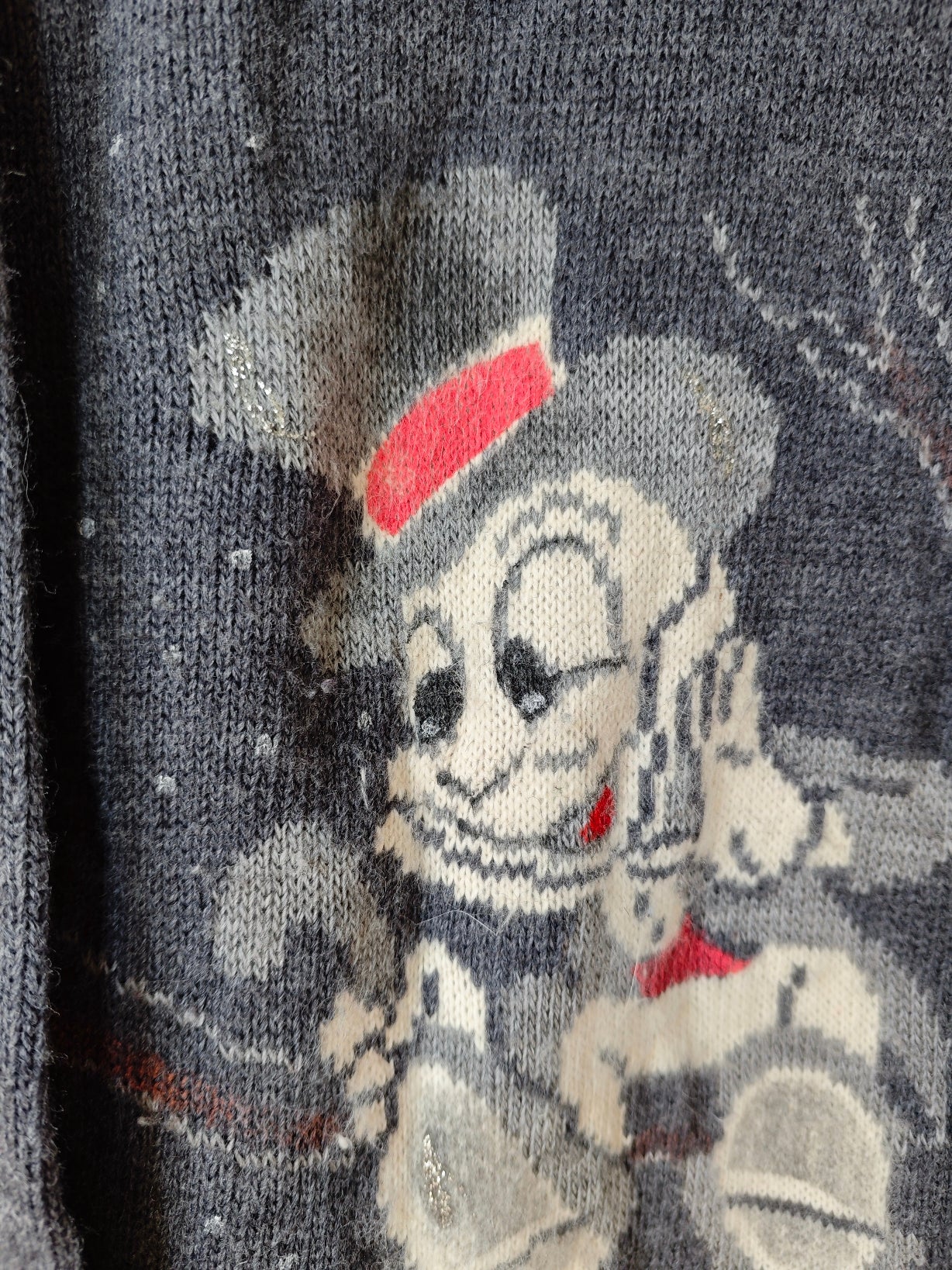 Pull inspired by Jiminy Cricket
