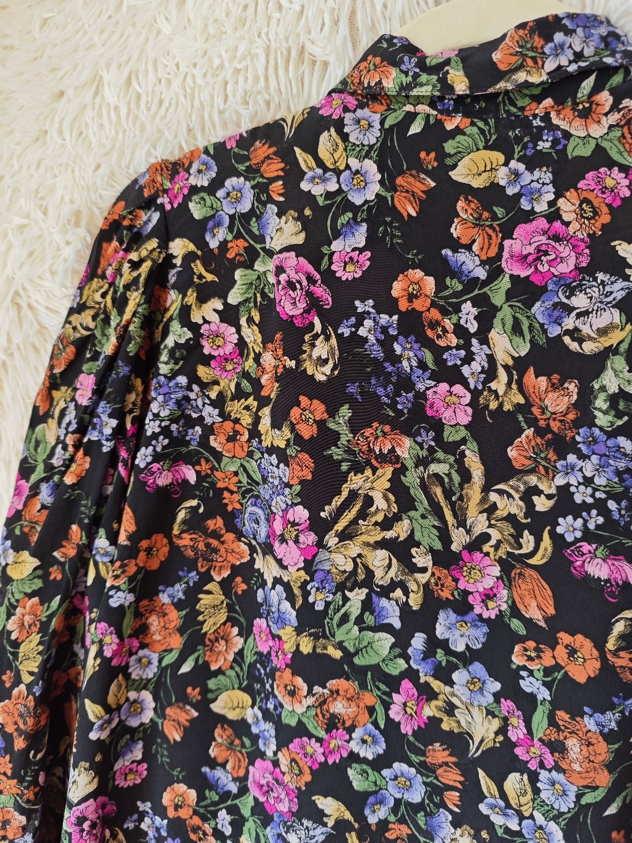 Camicia floreale nera