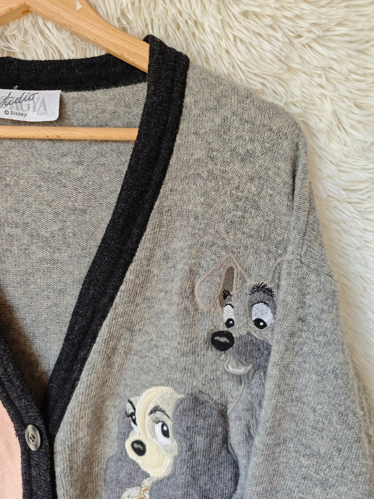 Cardigan Lilli e il vagabondo