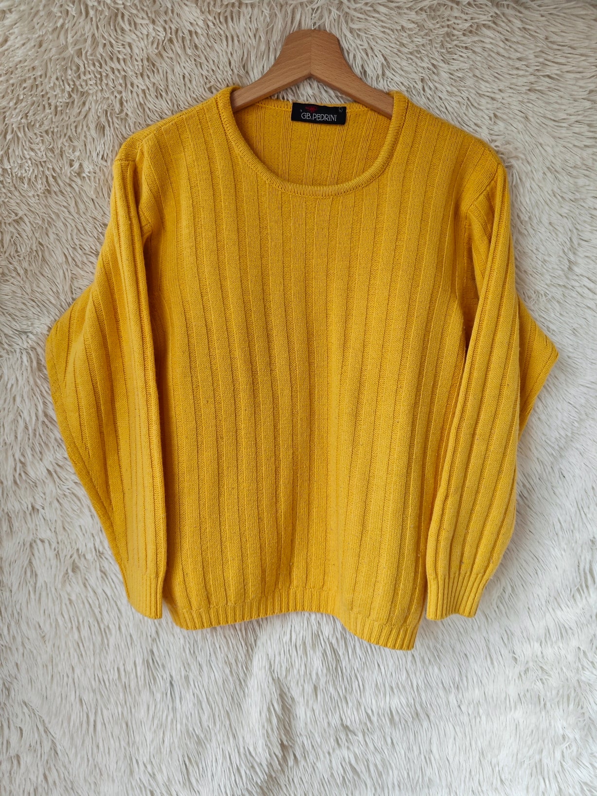 Pull giallo a coste