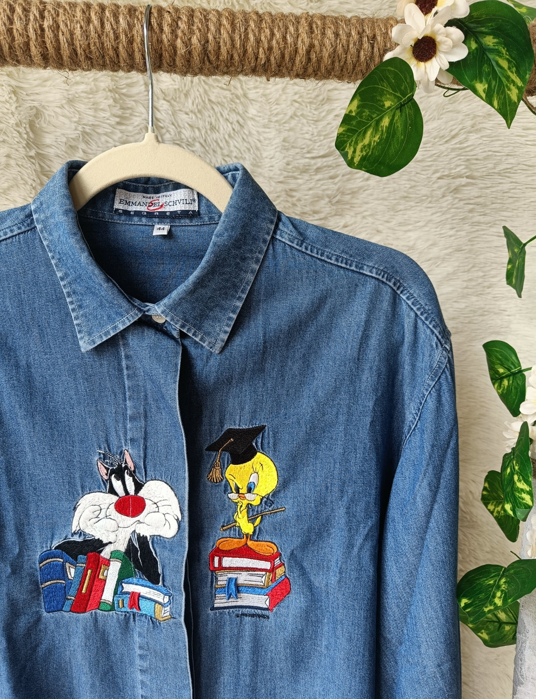 Camicia in denim con ricamo Looney Tunes