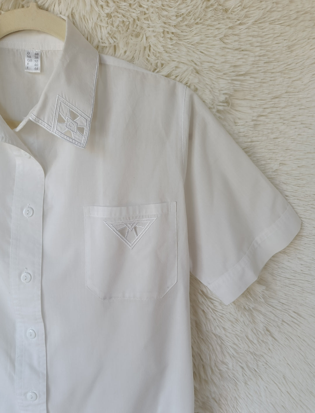 Camicia ricami geometrici