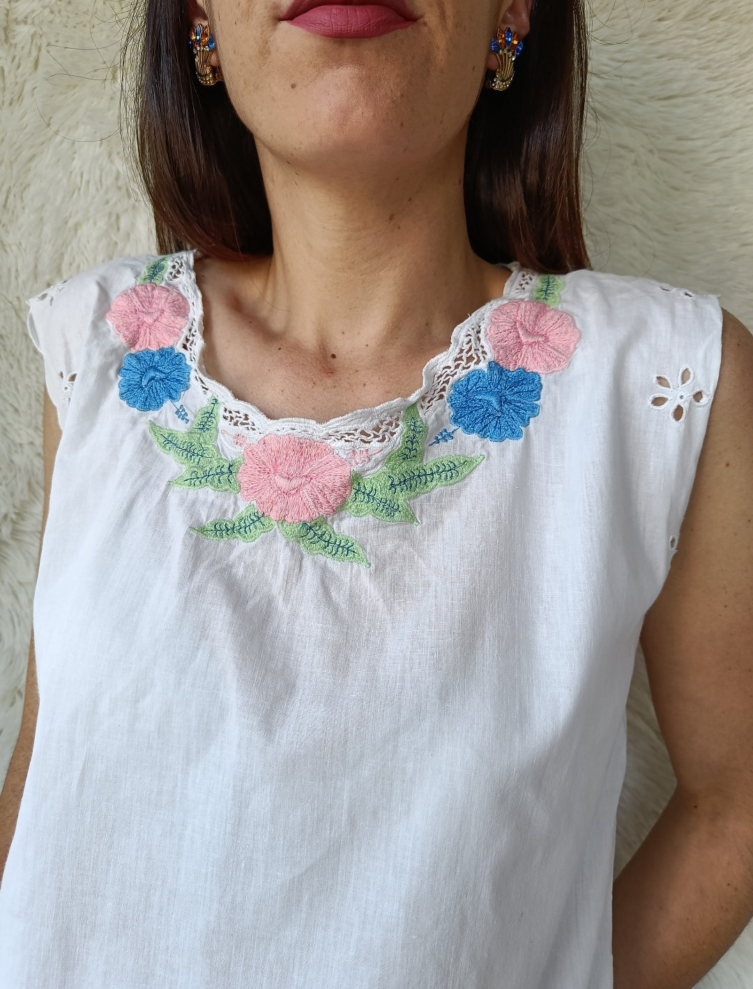 Top ricamato in cotone anni '70